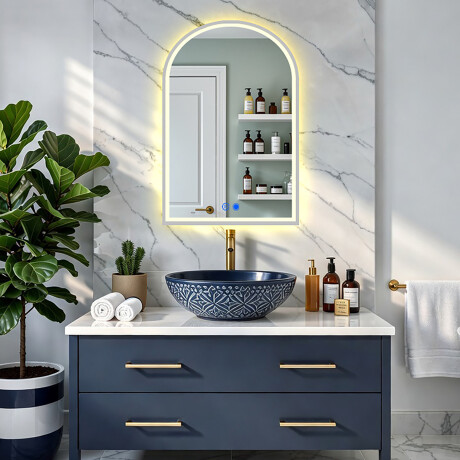 Epäsäännöllinen LED-taustavalaistu peili – 60x90/70x100 cm hopeanvärisellä alumiinikehyksellä #8