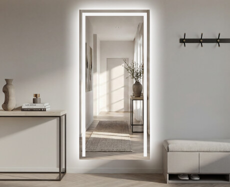 Pystysuora kylpyhuoneen Peili LED-valoilla L11